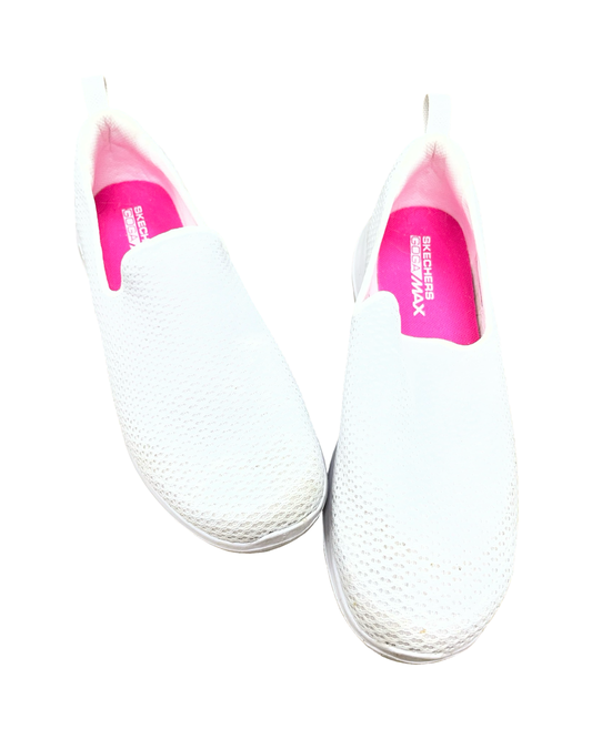 Shoes Sneakers By Skechers In White, Size:6.5