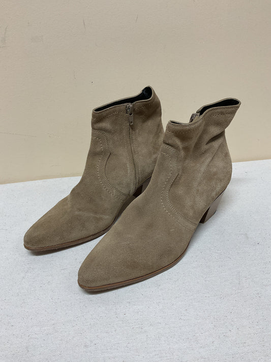 Boots Ankle Heels By Cma In Tan, Size:7.5