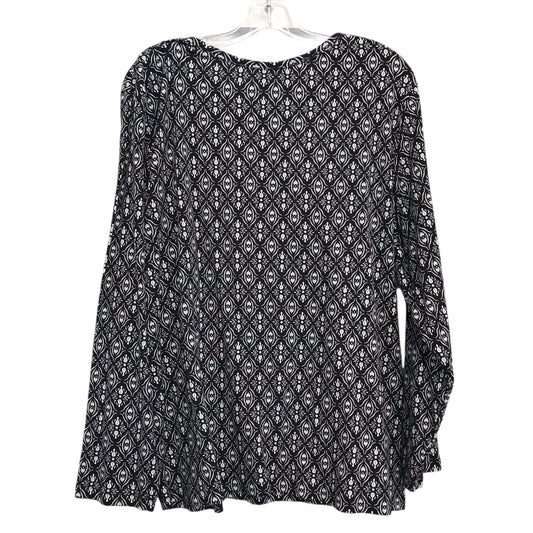 Top Ls By St Johns Bay In Black & White, Size:4X