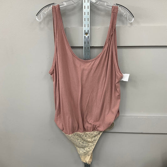 TOP SLEEVELESS by FREE PEOPLE In BEIGE, Size: S