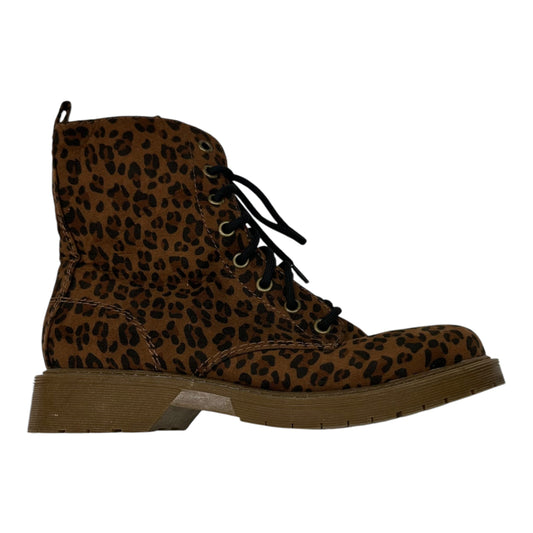 Boots Ankle Heels By Time And Tru In Animal Print, Size:7