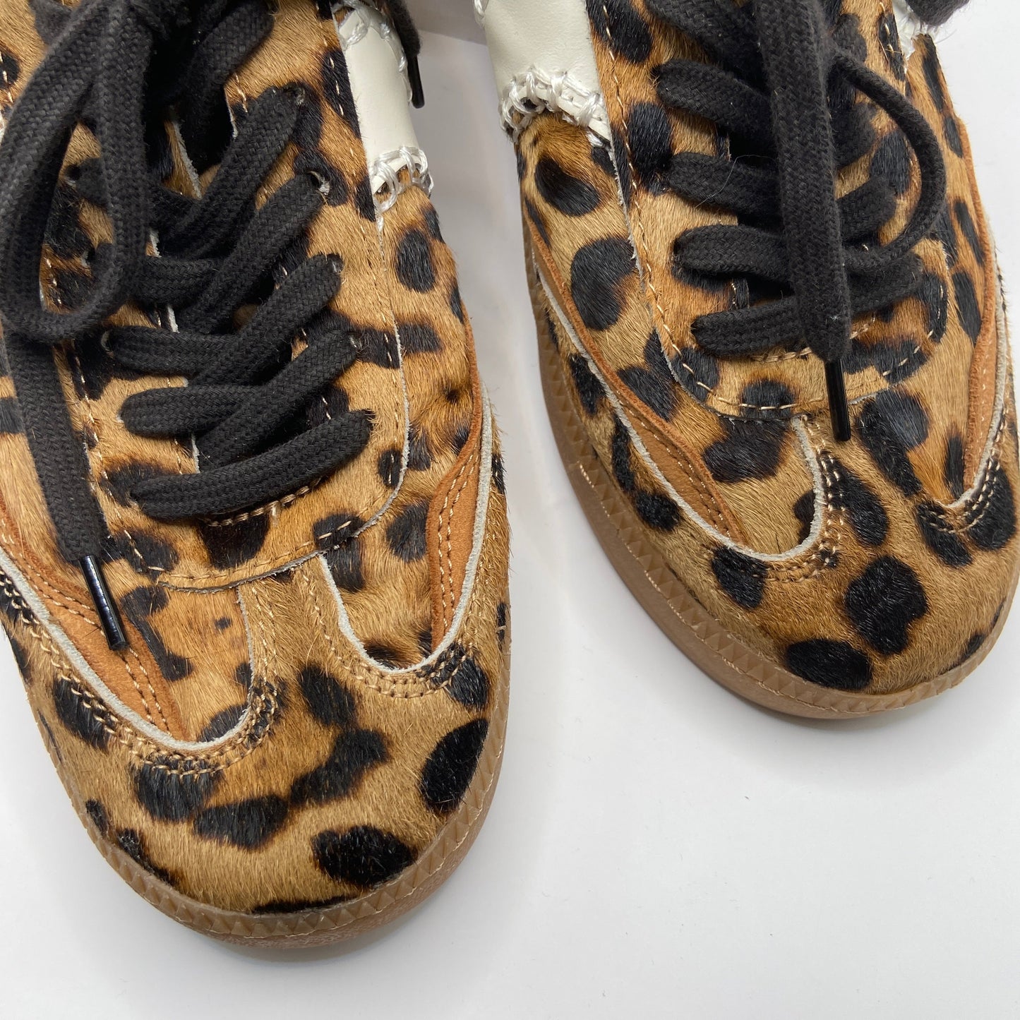 Shoes Sneakers By Dolce Vita In Animal Print, Size: 6.5