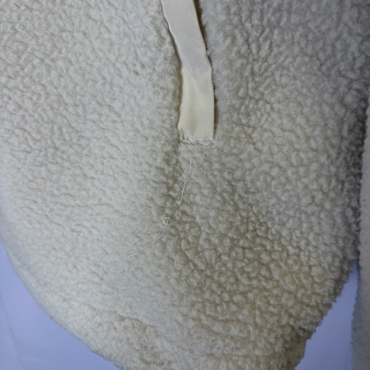 Jacket Faux Fur & Sherpa By Wilo In Cream, Size: L