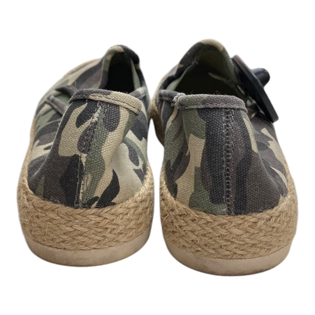 Shoes Flats By Esprit In Camouflage Print, Size:7.5