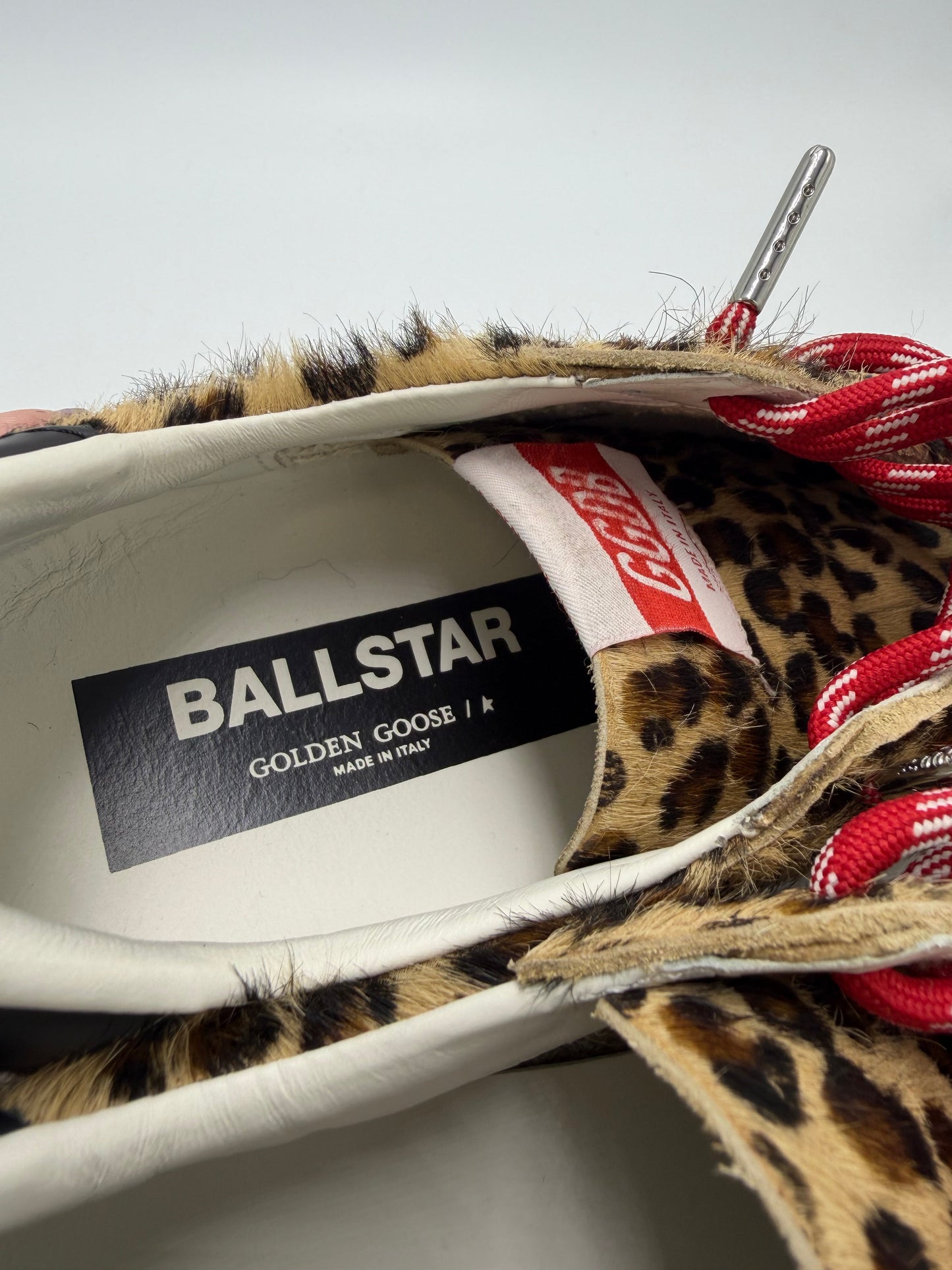 Like New! Golden Goose Pony Hair Leo Ballstar, Size: 10