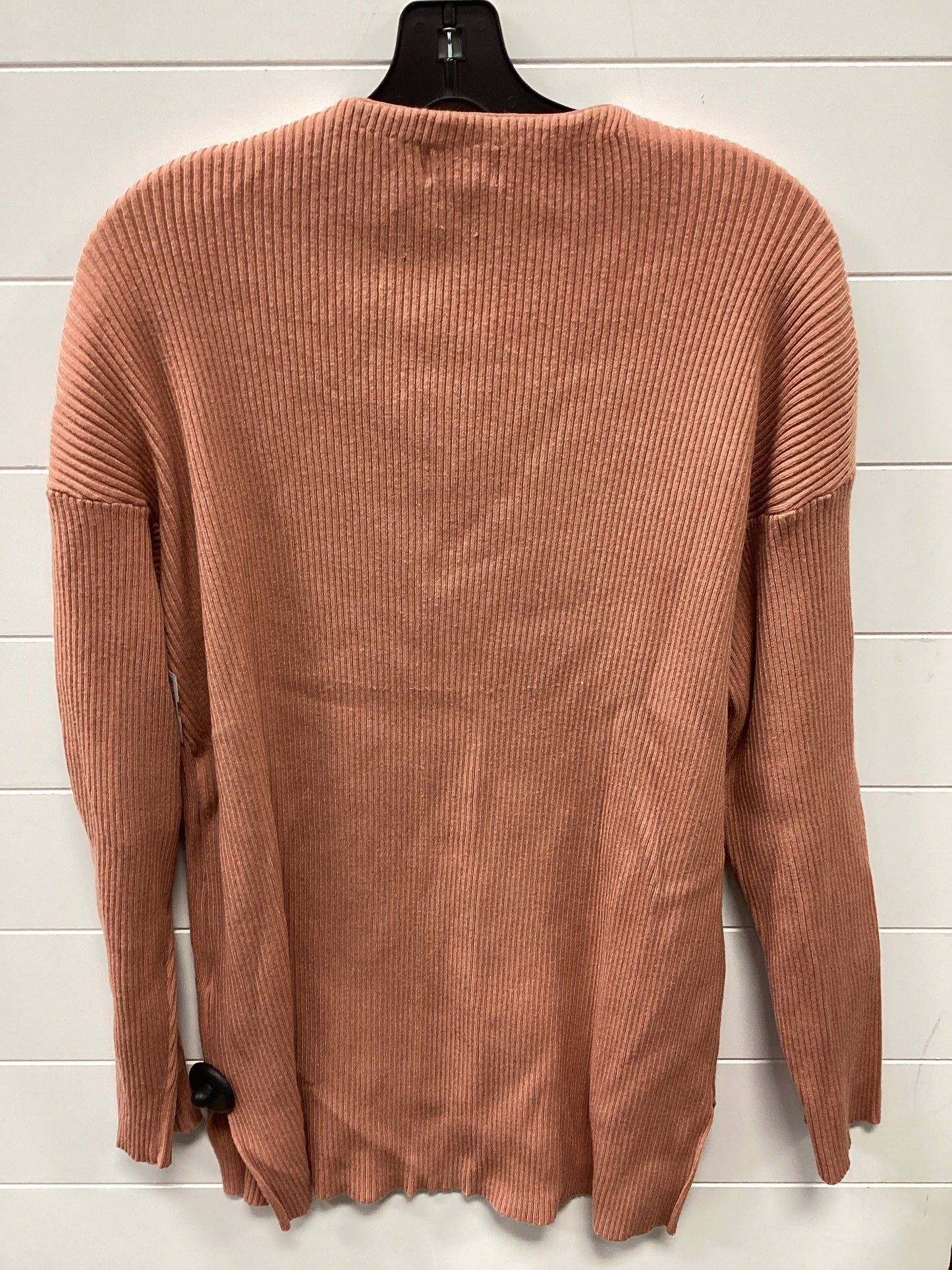 Top Ls By Thread And Supply In Coral, Size:M