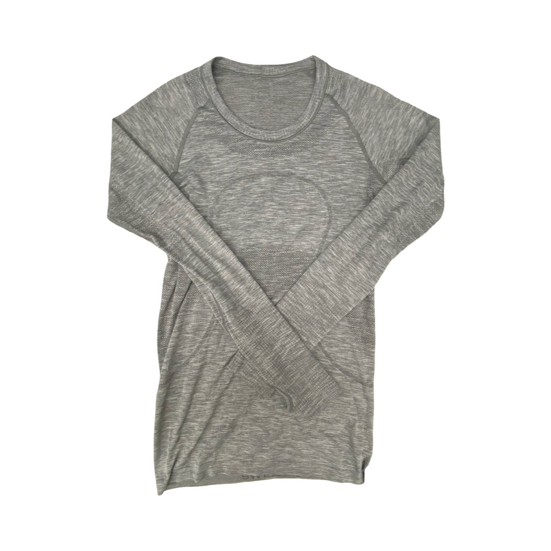 Athletic Top Ls Crewneck By Lululemon In Grey, Size:6