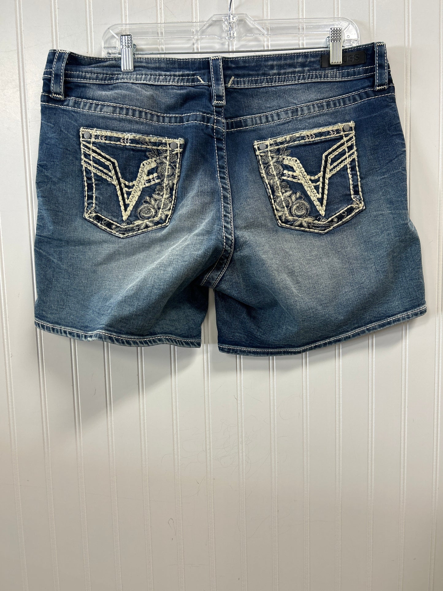 Shorts By Vigoss In Blue Denim, Size:16
