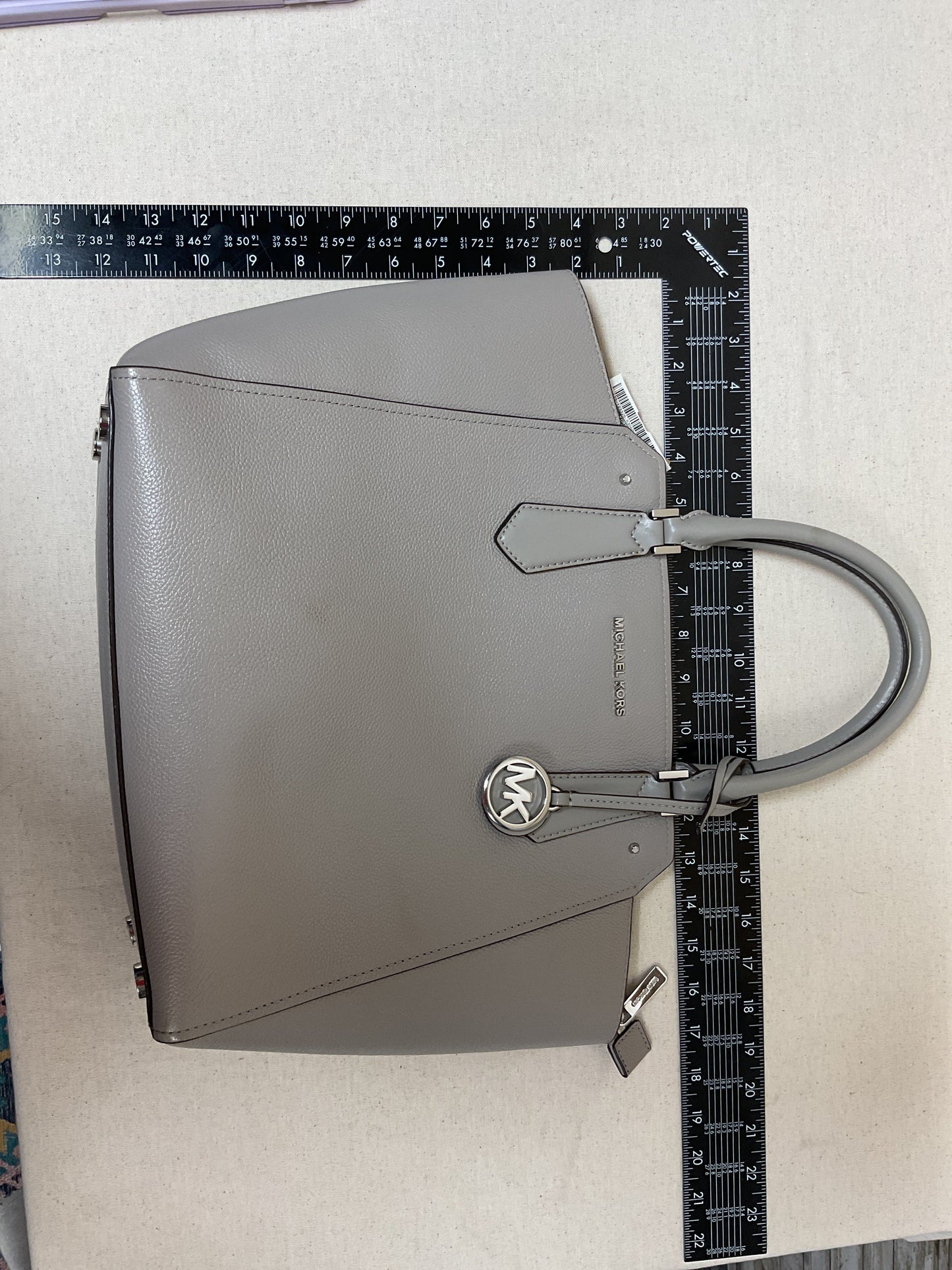 Handbag Designer By Michael Kors In Grey, Size:Medium