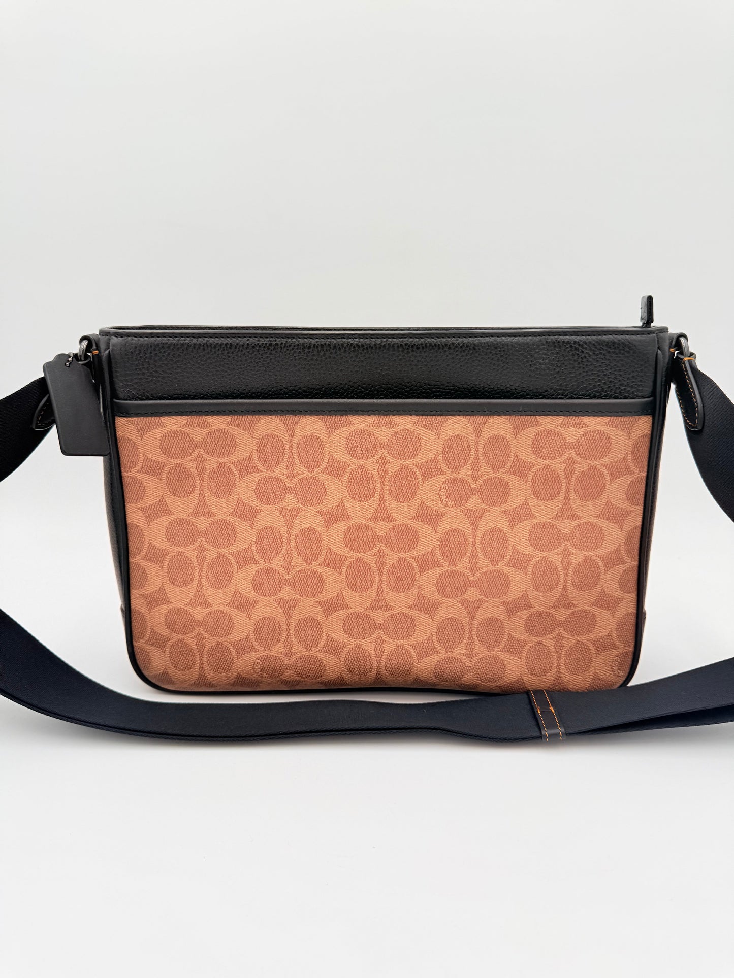 Crossbody Designer By Coach, Size: Medium
