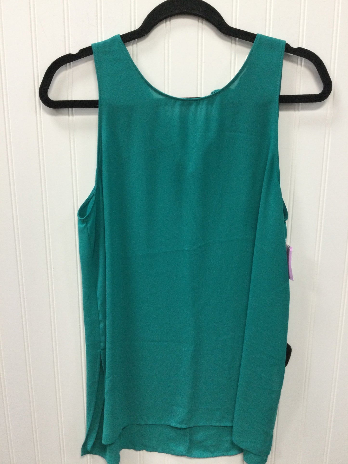Top Sleeveless By Lush In Green, Size:M
