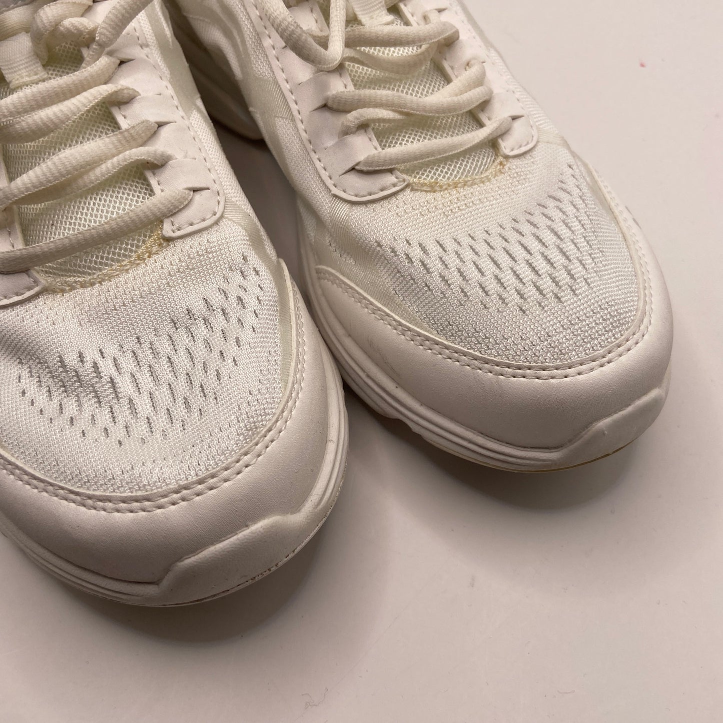 Shoes Athletic By Ryka In White, Size: 10