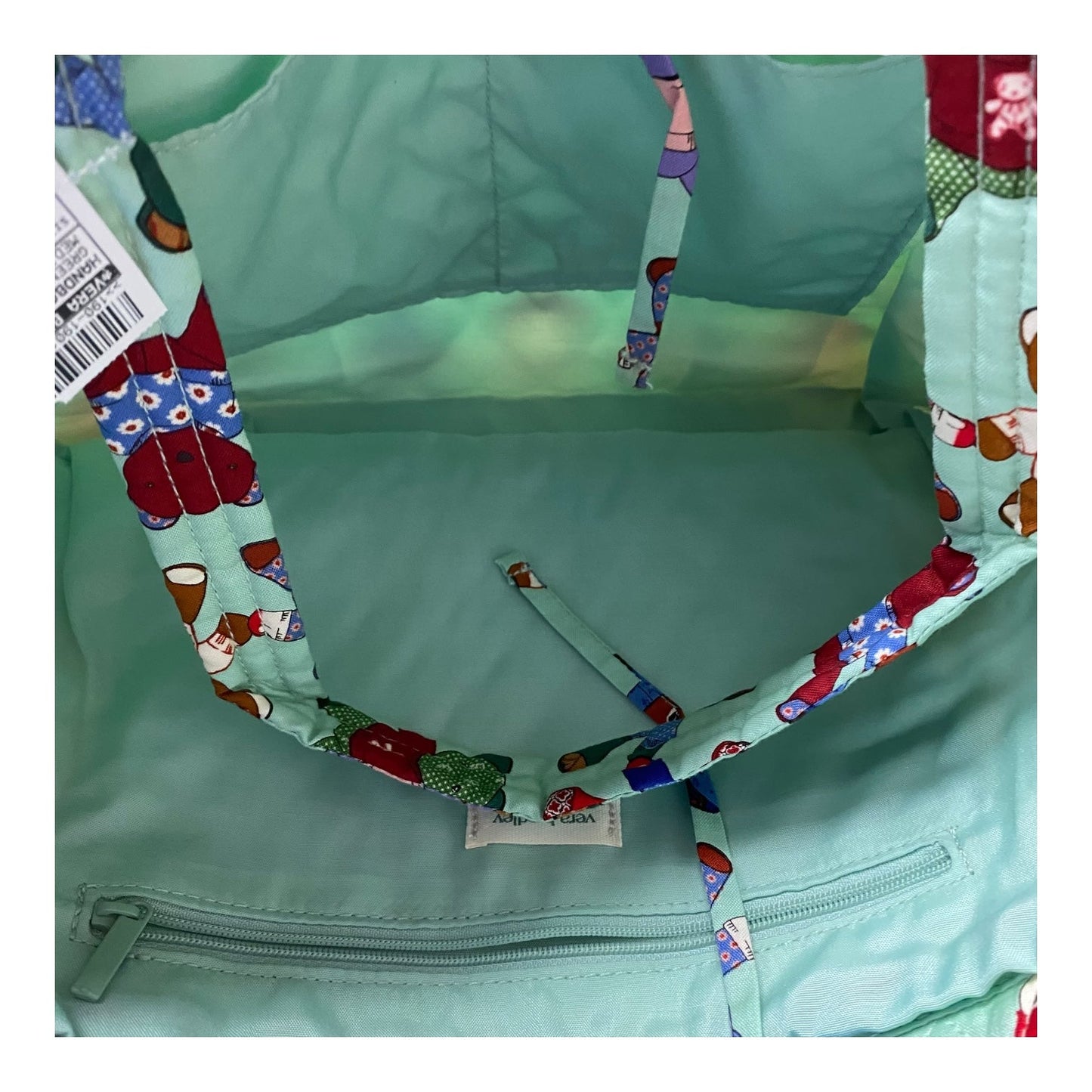 Handbag By Vera Bradley In Green, Size:Medium