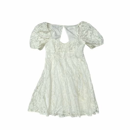 Dress Casual Short By Astr In White, Size:S
