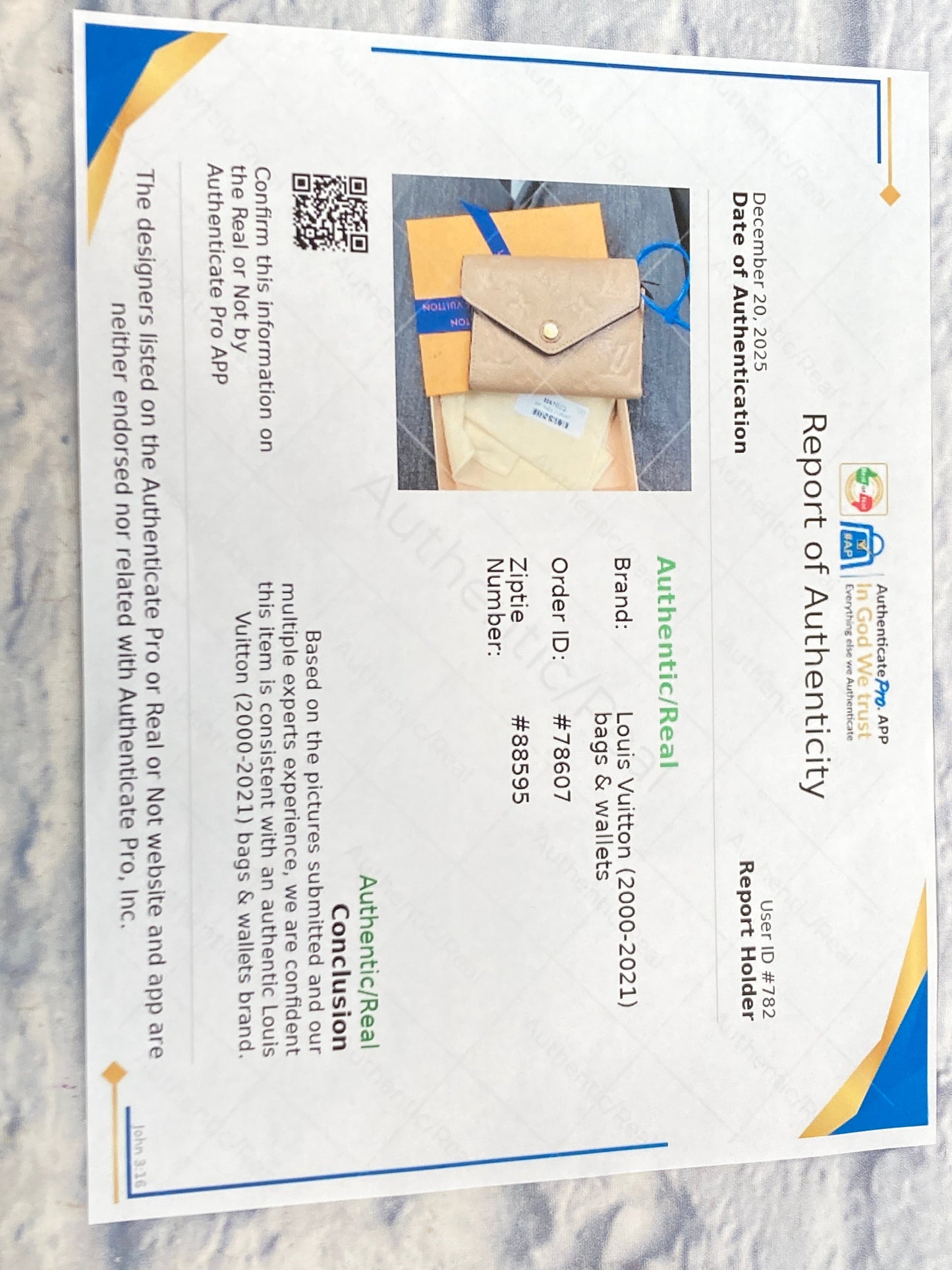 Wallet Luxury Designer By Louis Vuitton, Size: Small