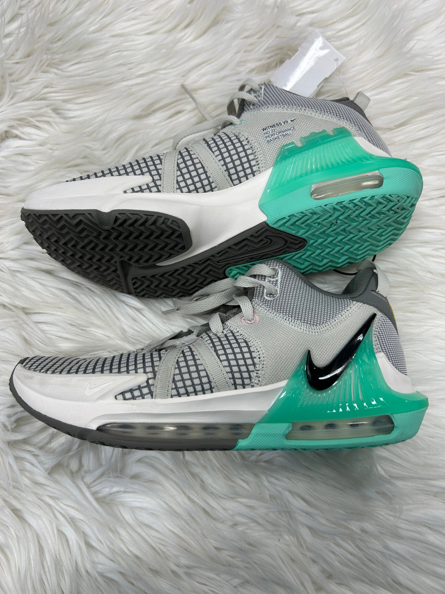 Shoes Athletic By Nike In Grey, Size:8