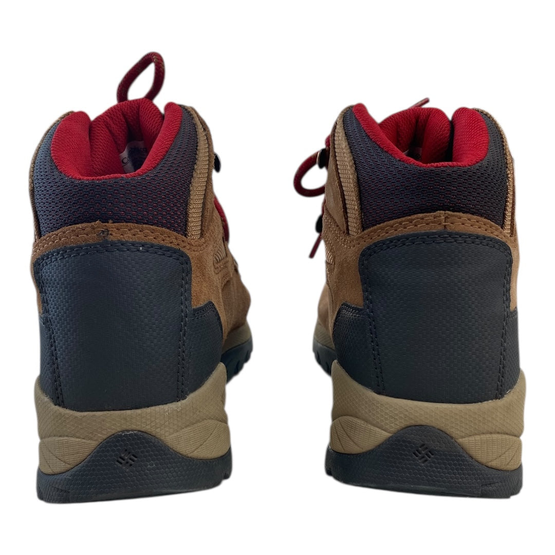 Boots Hiking By Columbia In Brown, Size:8