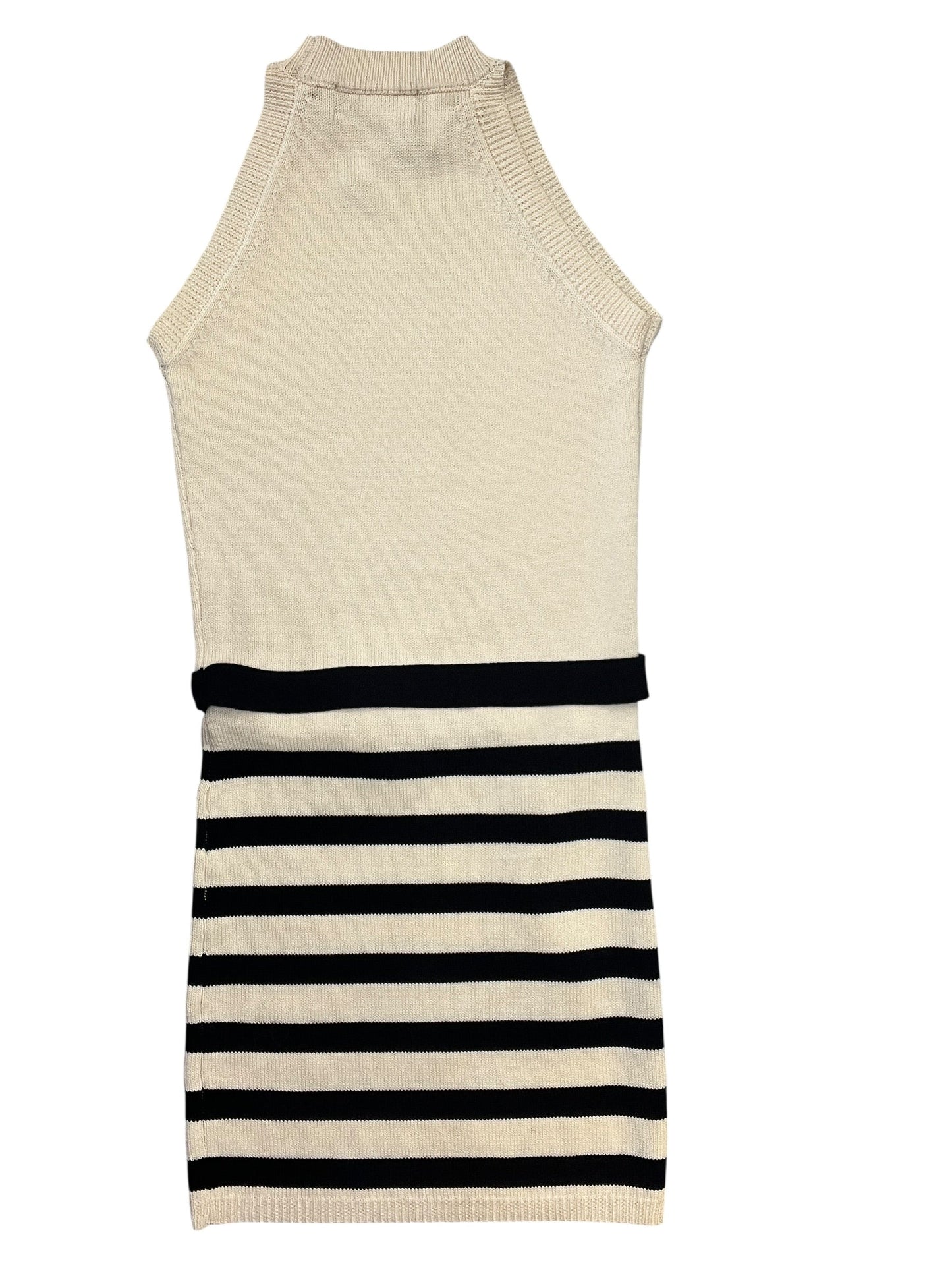 Dress Casual Short By Cma In Cream, Size:Xs