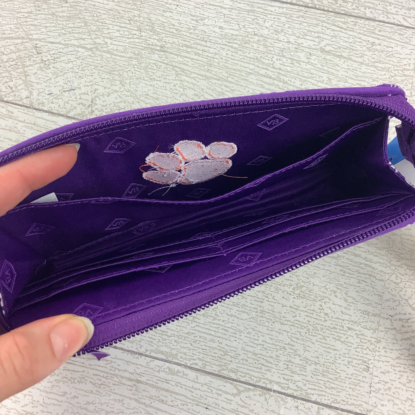 Wristlet By Vera Bradley, Size: Medium