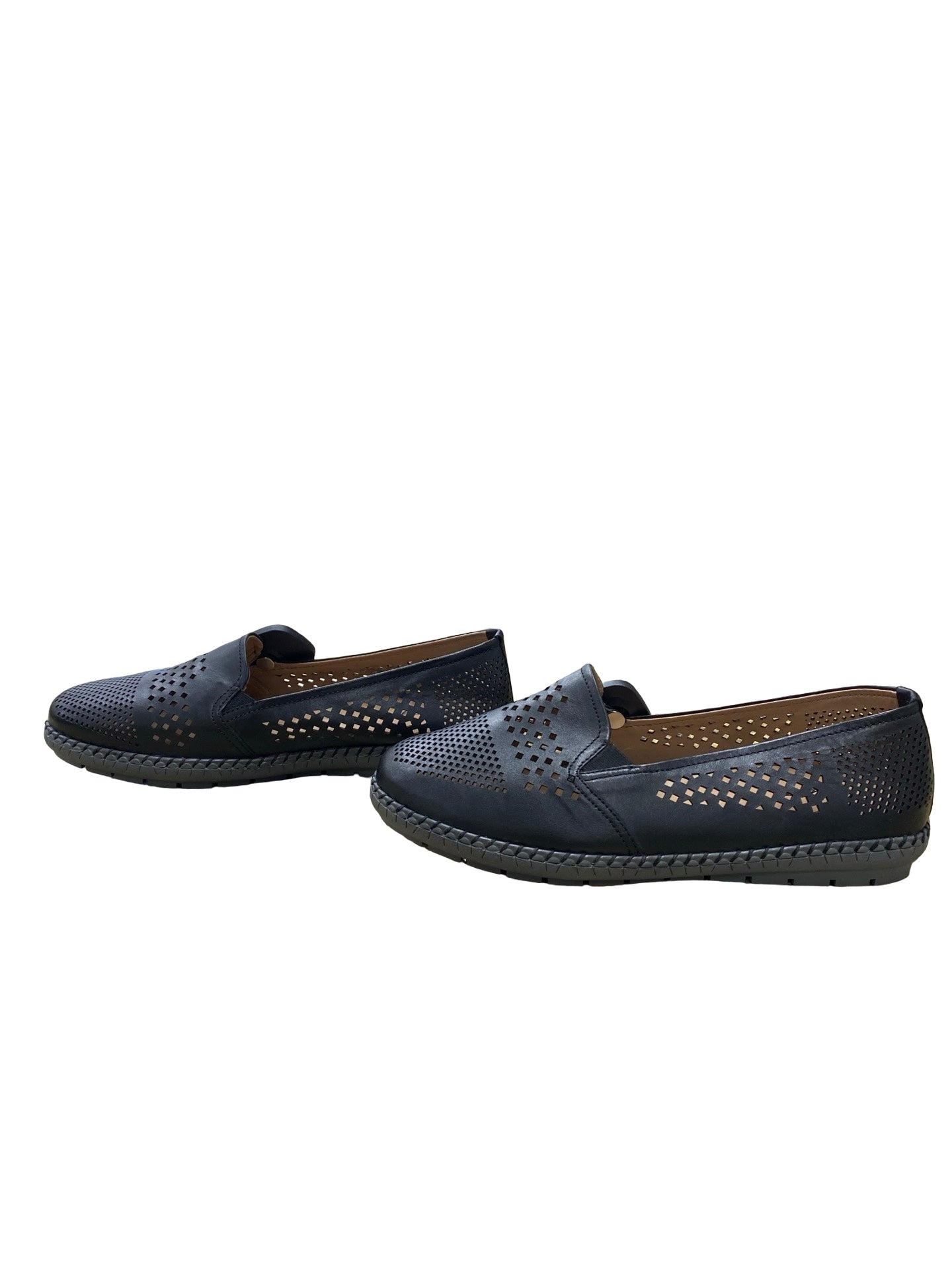 Shoes Flats By  TROTTERS  In Black, Size:11