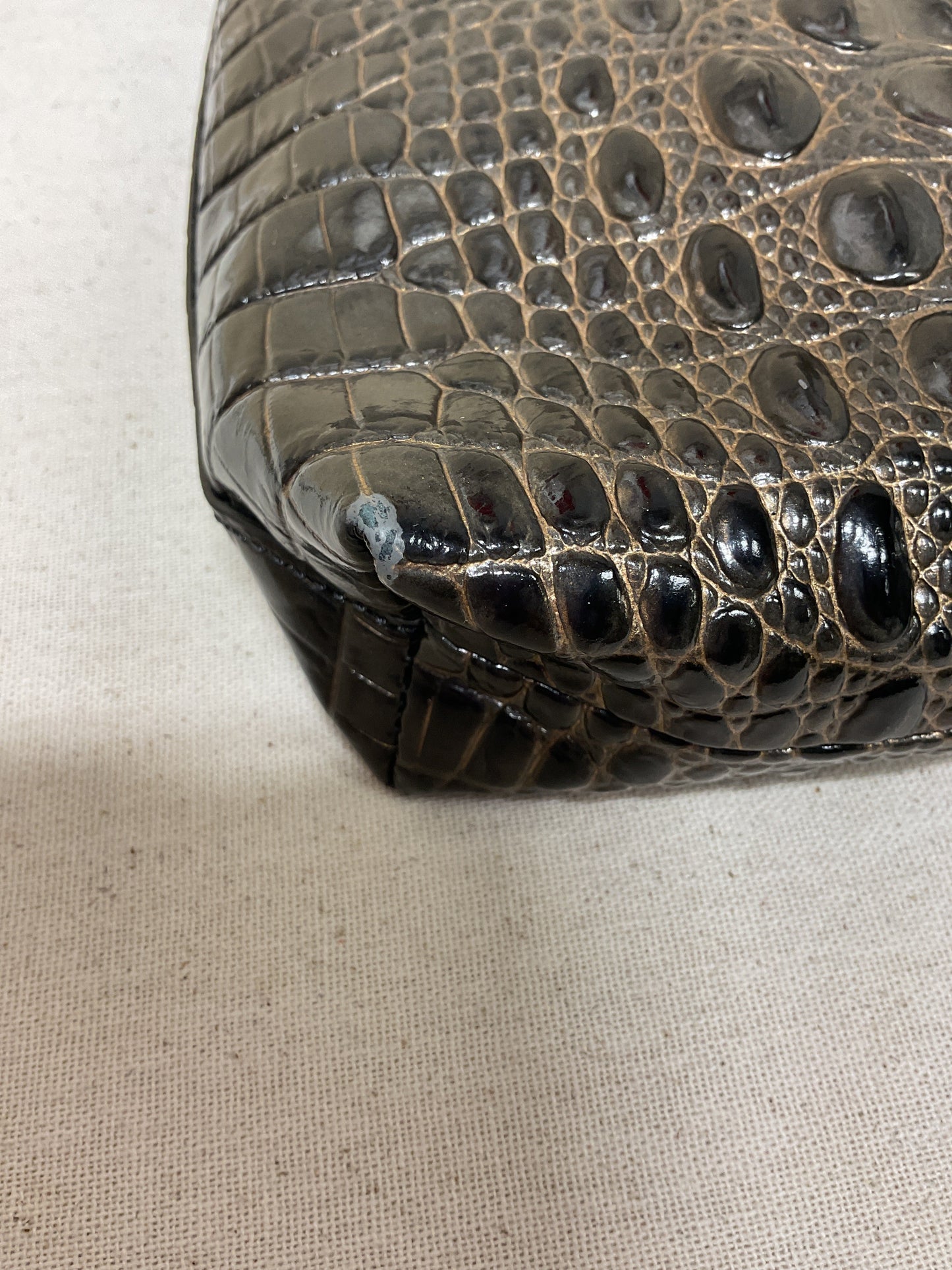 Handbag Designer By Brahmin In Green, Size:Small