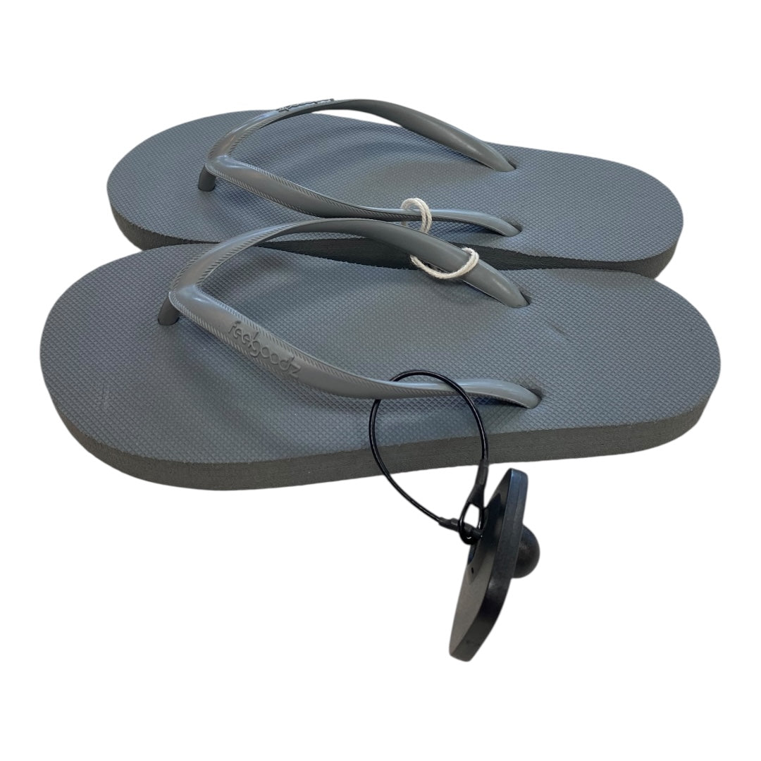 Sandals Flip Flops By Clothes Mentor In Grey, Size:6