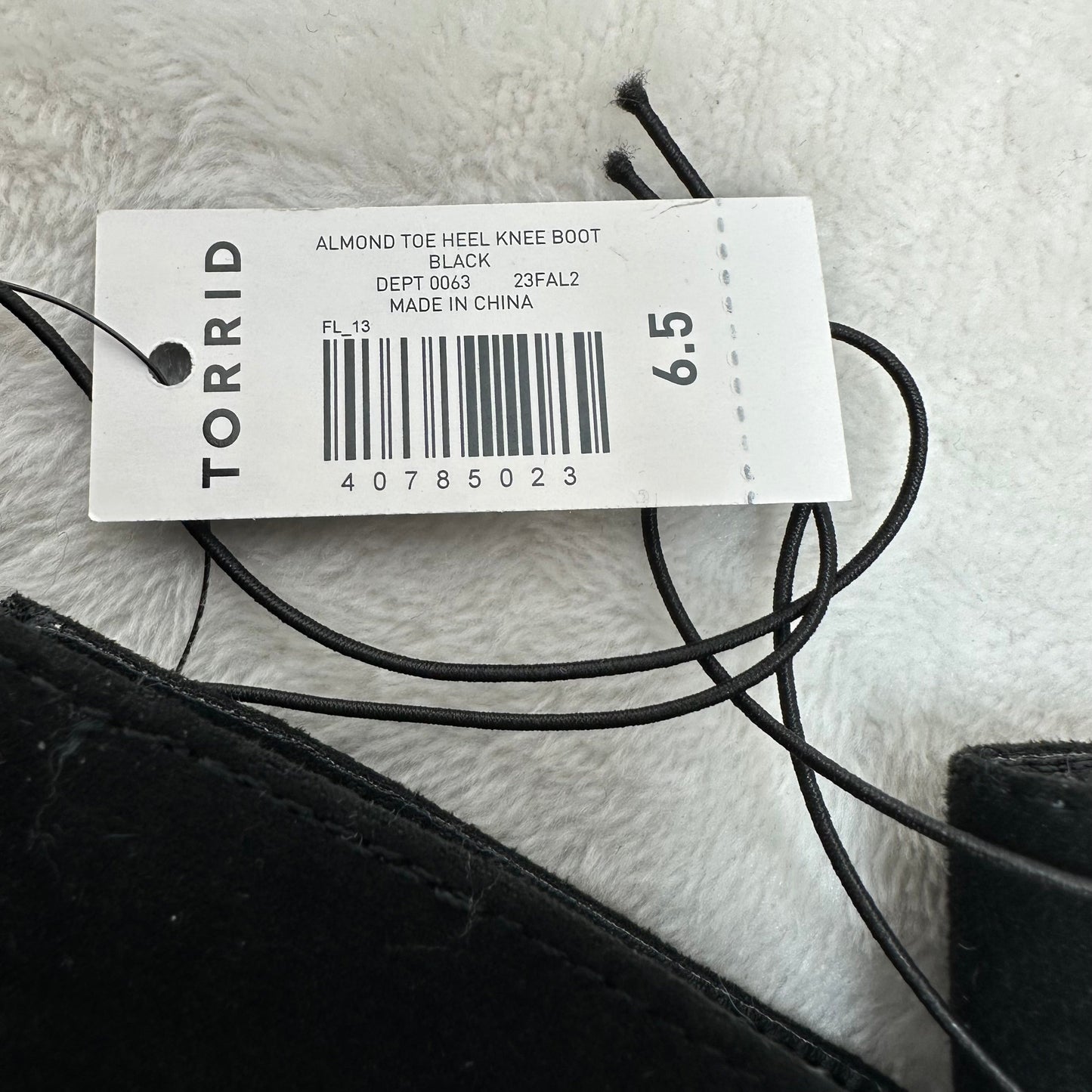 Boots Mid-calf Heels By Torrid In Black, Size: 6.5