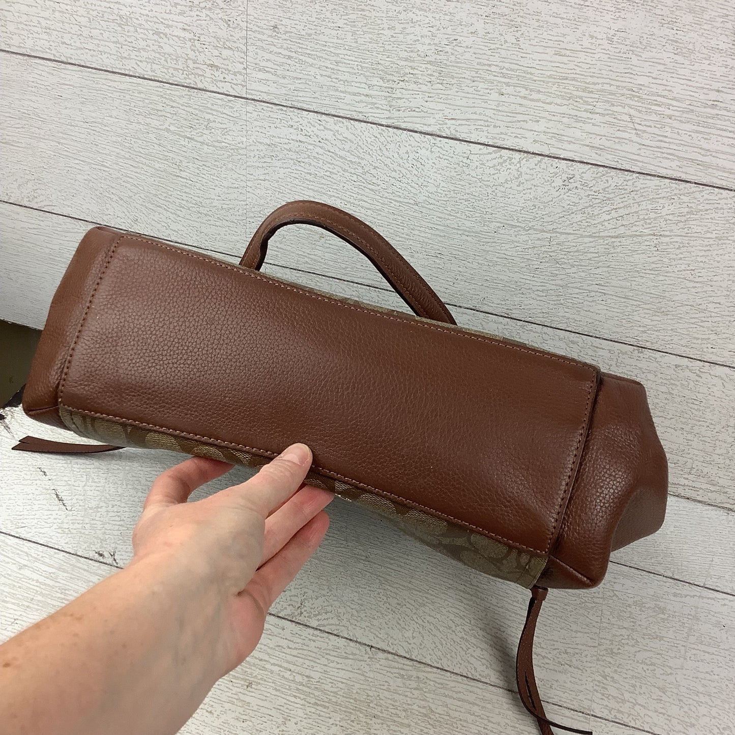 Handbag Designer By Coach, Size: Large