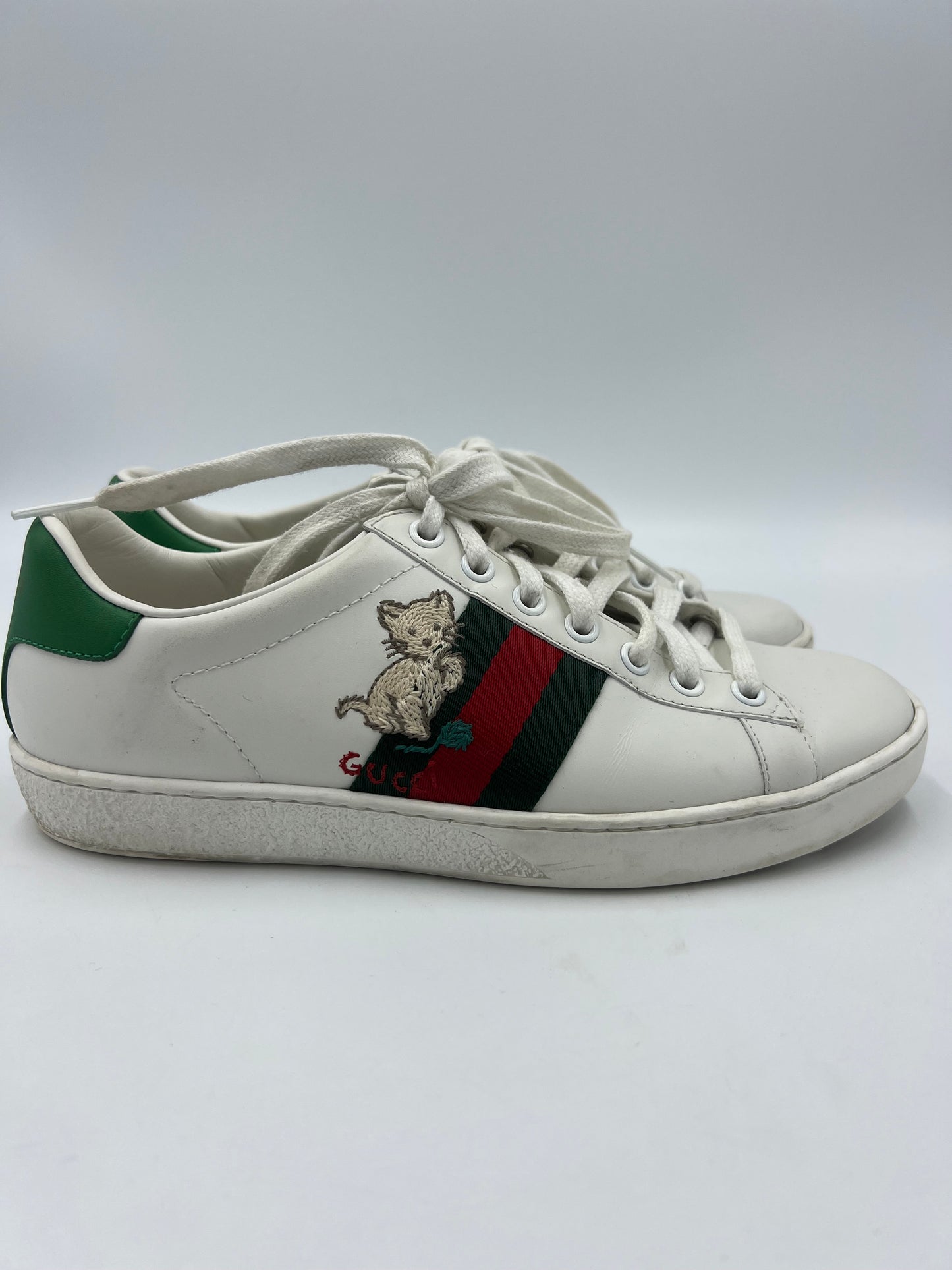 Gucci Ace Kitten Sneakers   Size: 6