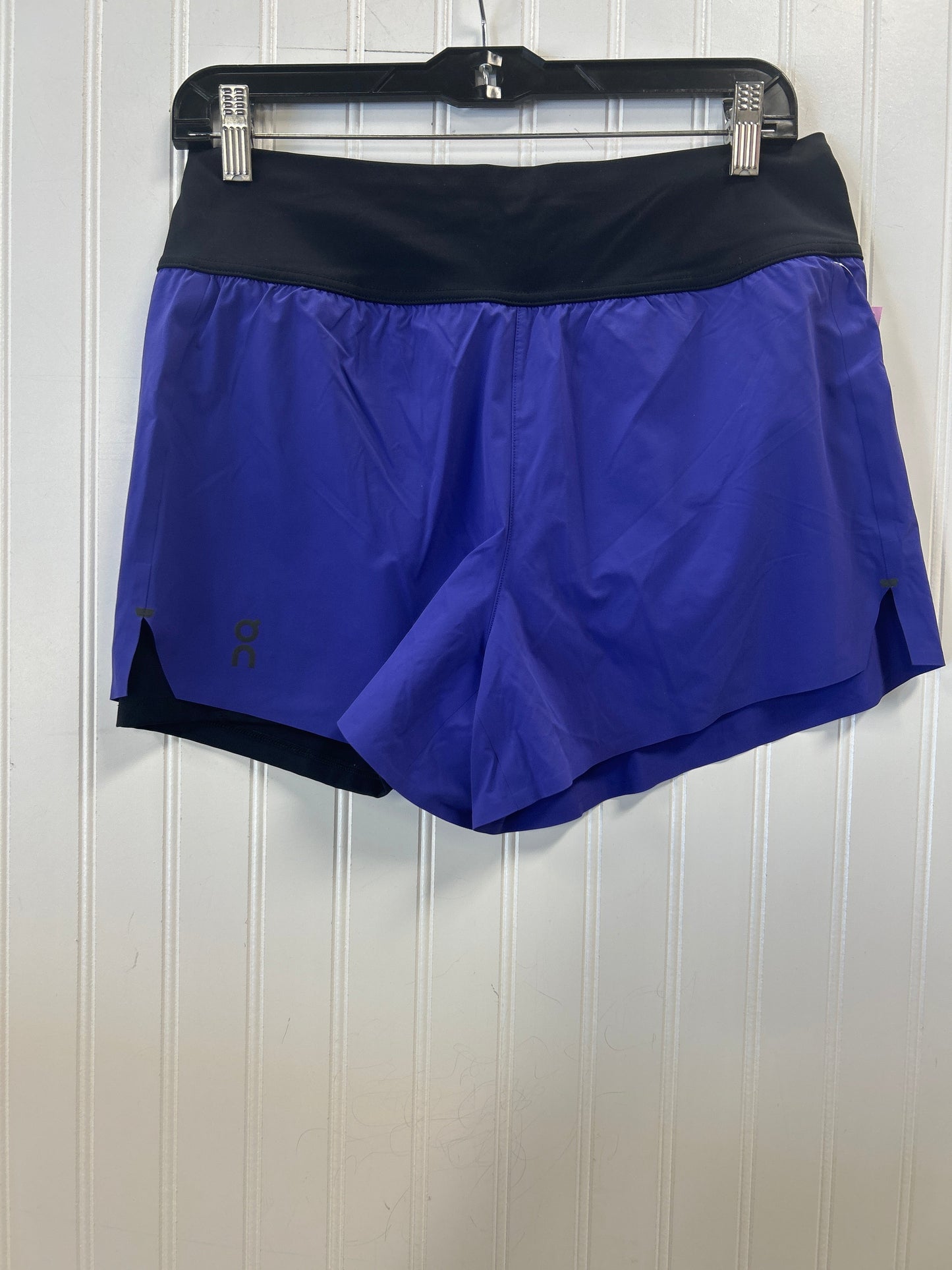 Athletic Shorts By On Cloud In Purple, Size:M