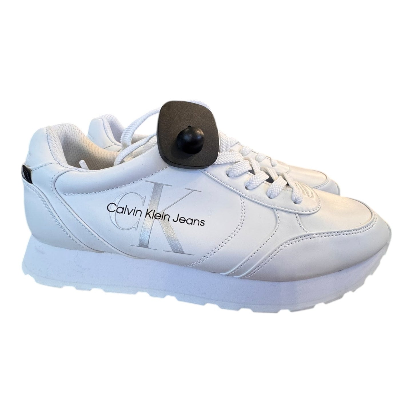Shoes Sneakers By Calvin Klein In White, Size:10