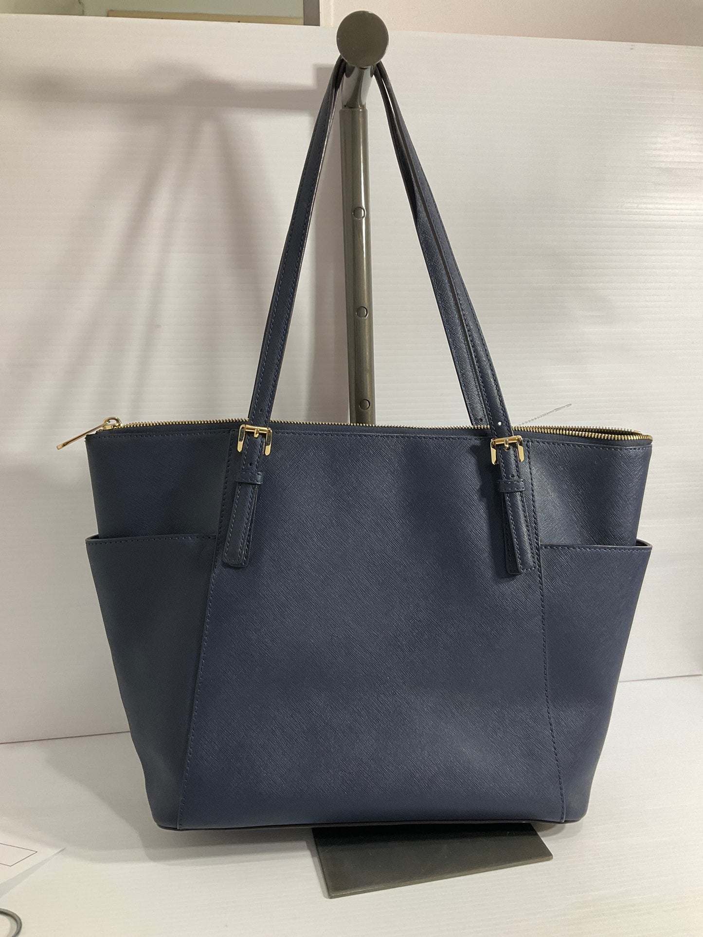 Handbag Designer By Michael Kors In Blue, Size:Large