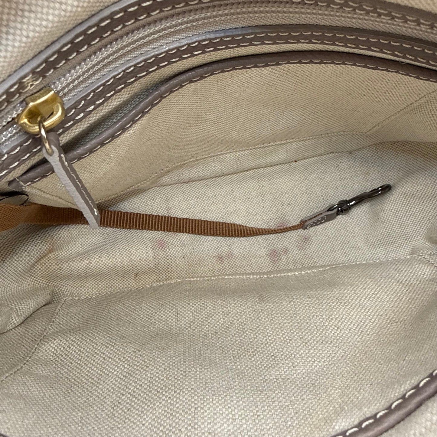 Crossbody Designer By Dooney And Bourke, Size: Medium