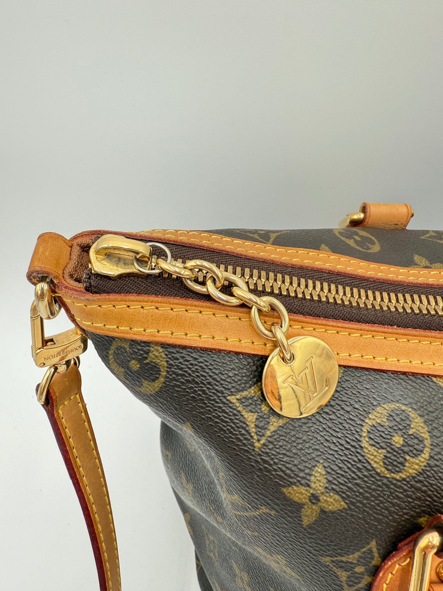 Handbag Luxury Designer By Louis Vuitton In Brown, Size:Medium