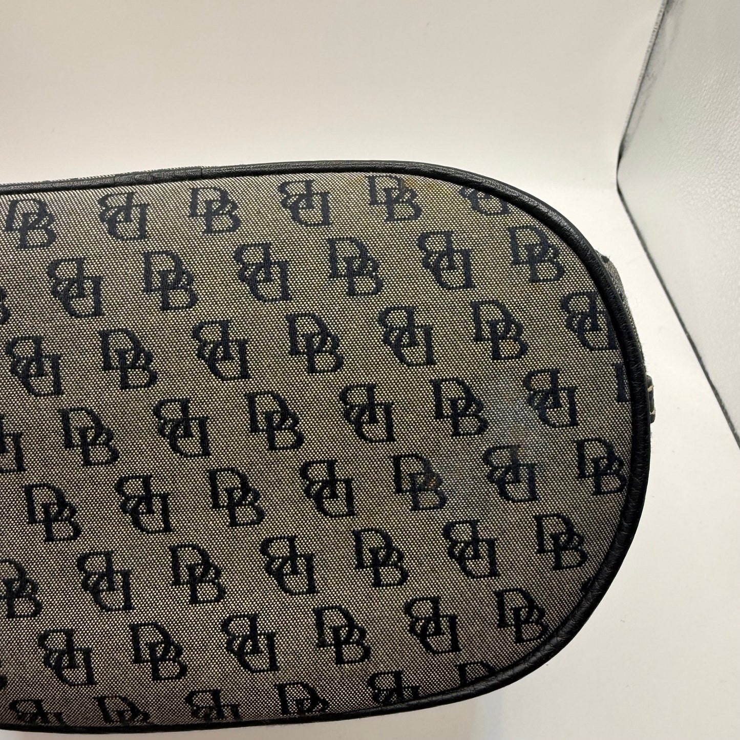 Handbag Designer By Dooney And Bourke, Size: Small