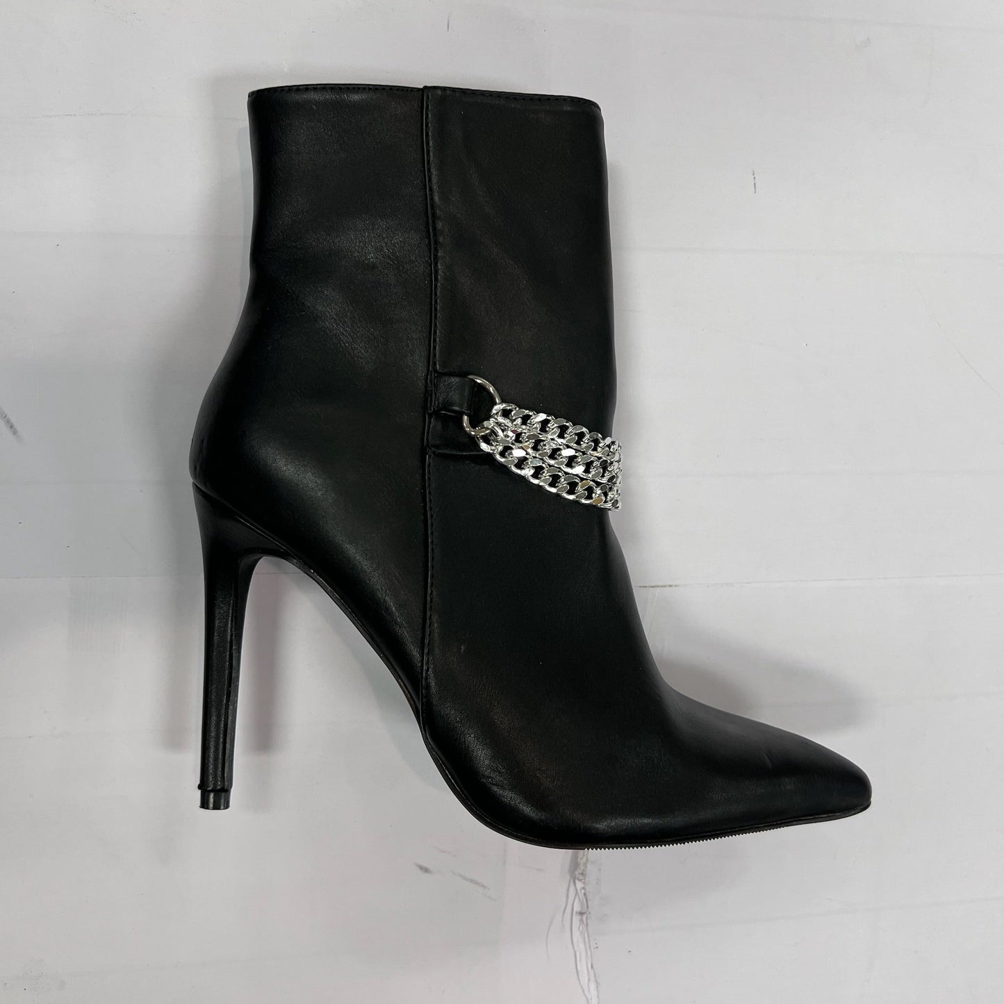 Boots Ankle Heels By Forever 21 In Black, Size: 9
