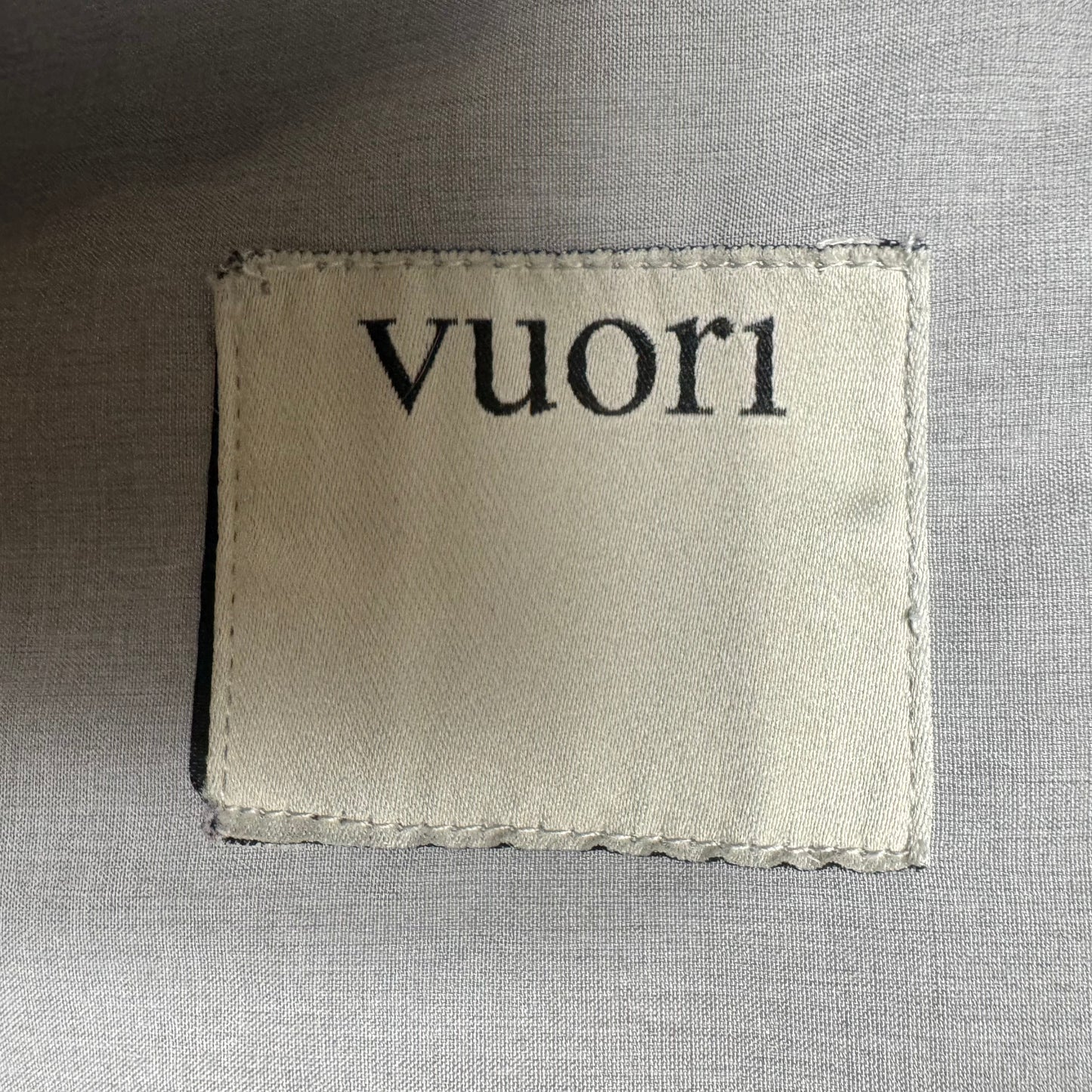 Jacket Windbreaker By Vuori In Grey, Size: Xl