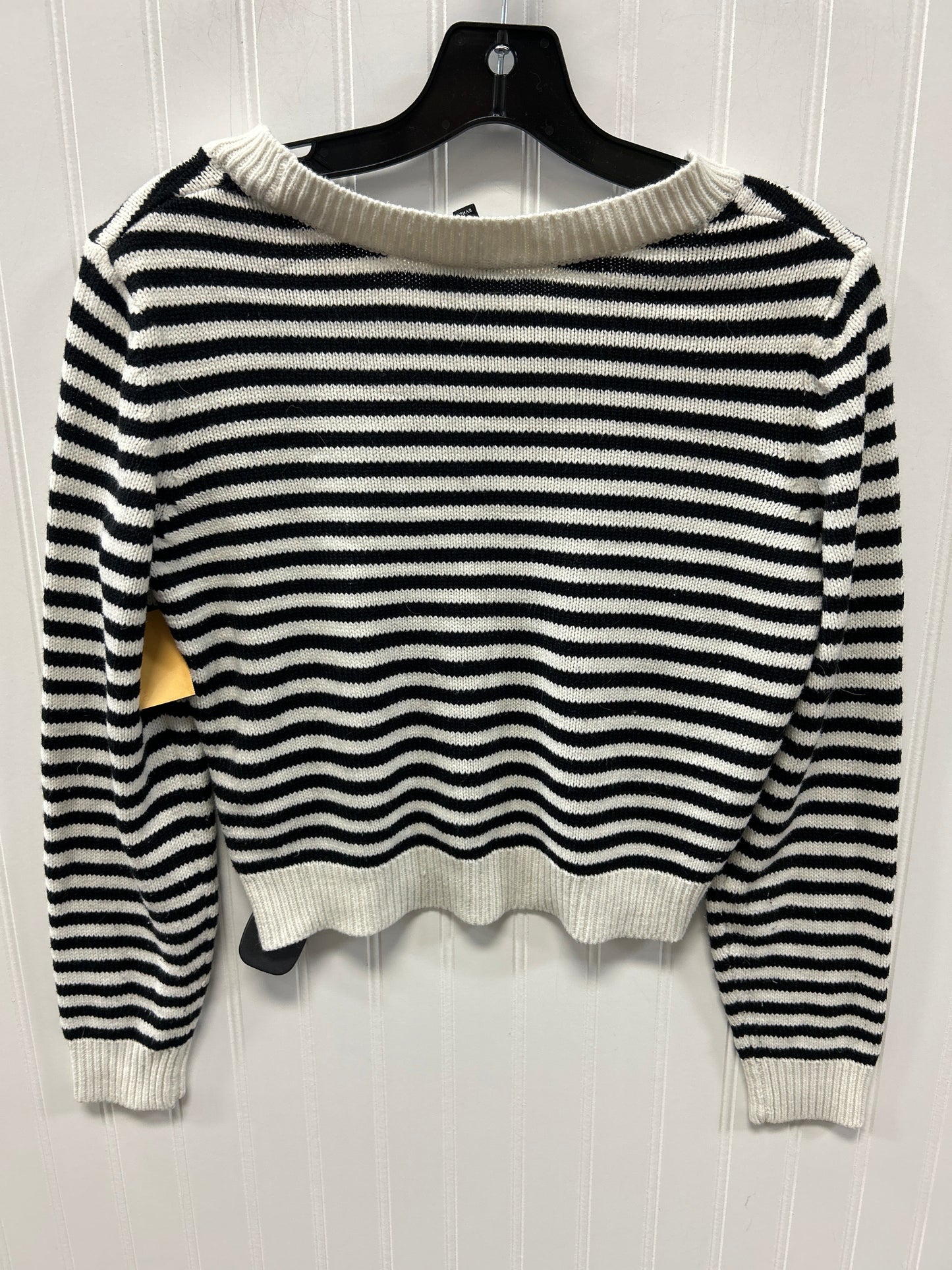 Top Ls By Divided In Black & White, Size:6