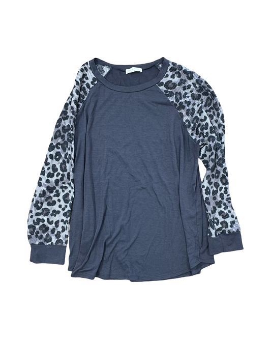 Top Ls By Clothes Mentor In Grey, Size:1X
