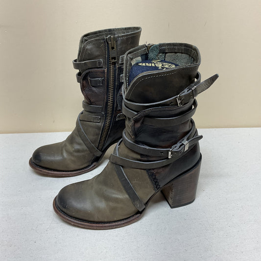 Boots Combat By Freebird In Green, Size:9