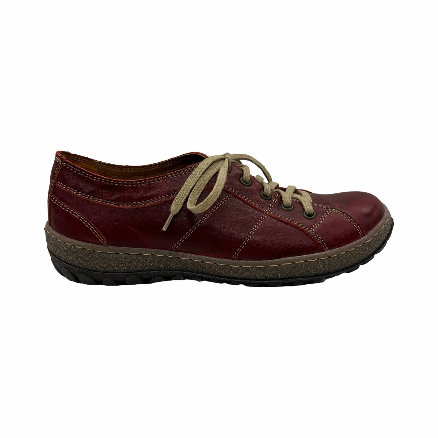 Shoes Sneakers By Clothes Mentor In Red, Size:6.5