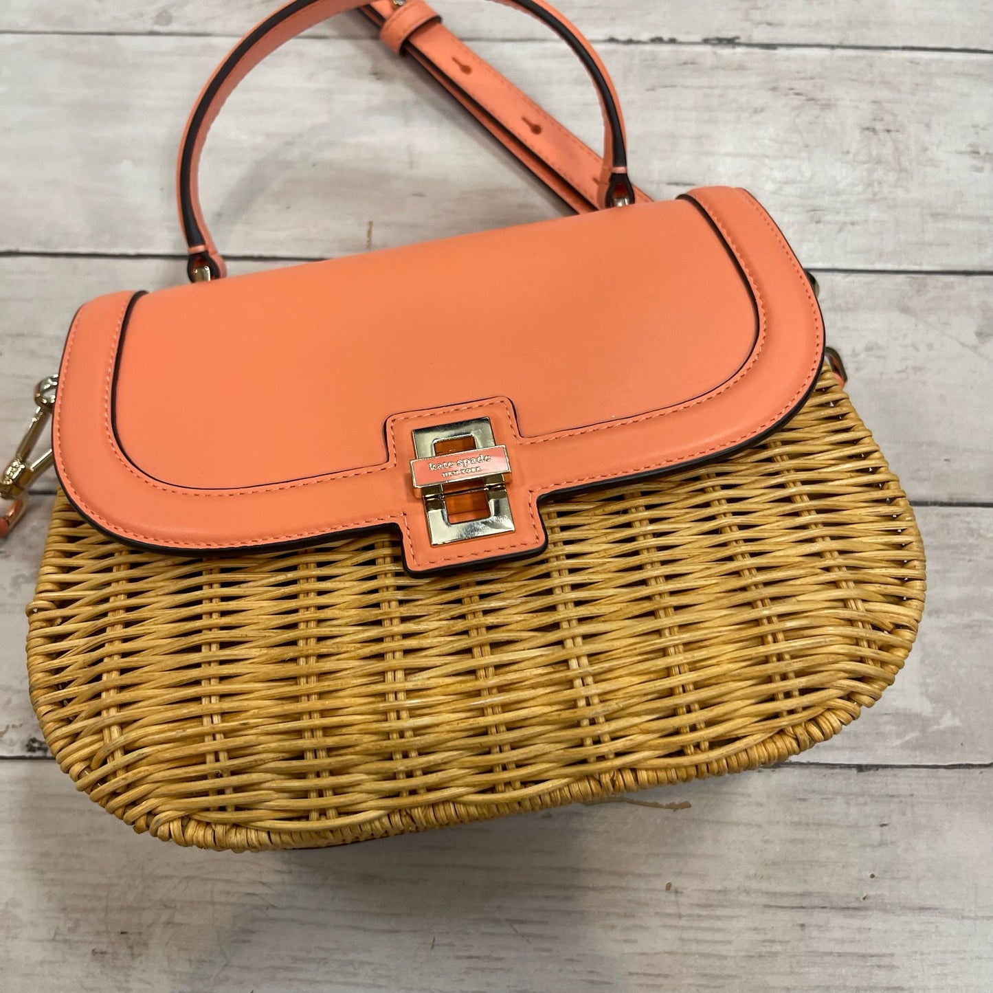 ORANGE CROSSBODY DESIGNER by KATE SPADE Size:MEDIUM