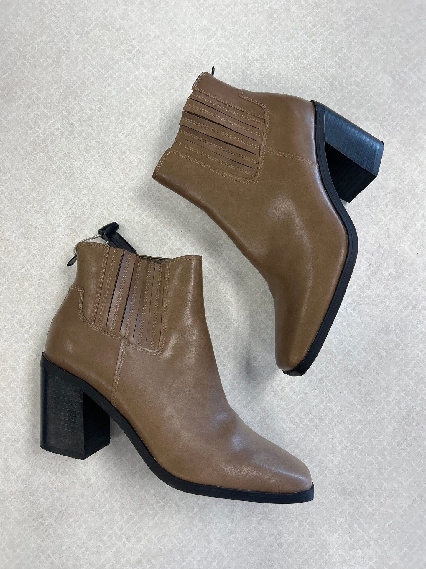 BOOTS ANKLE HEELS by YELLOW BOX In BROWN, Size: 9