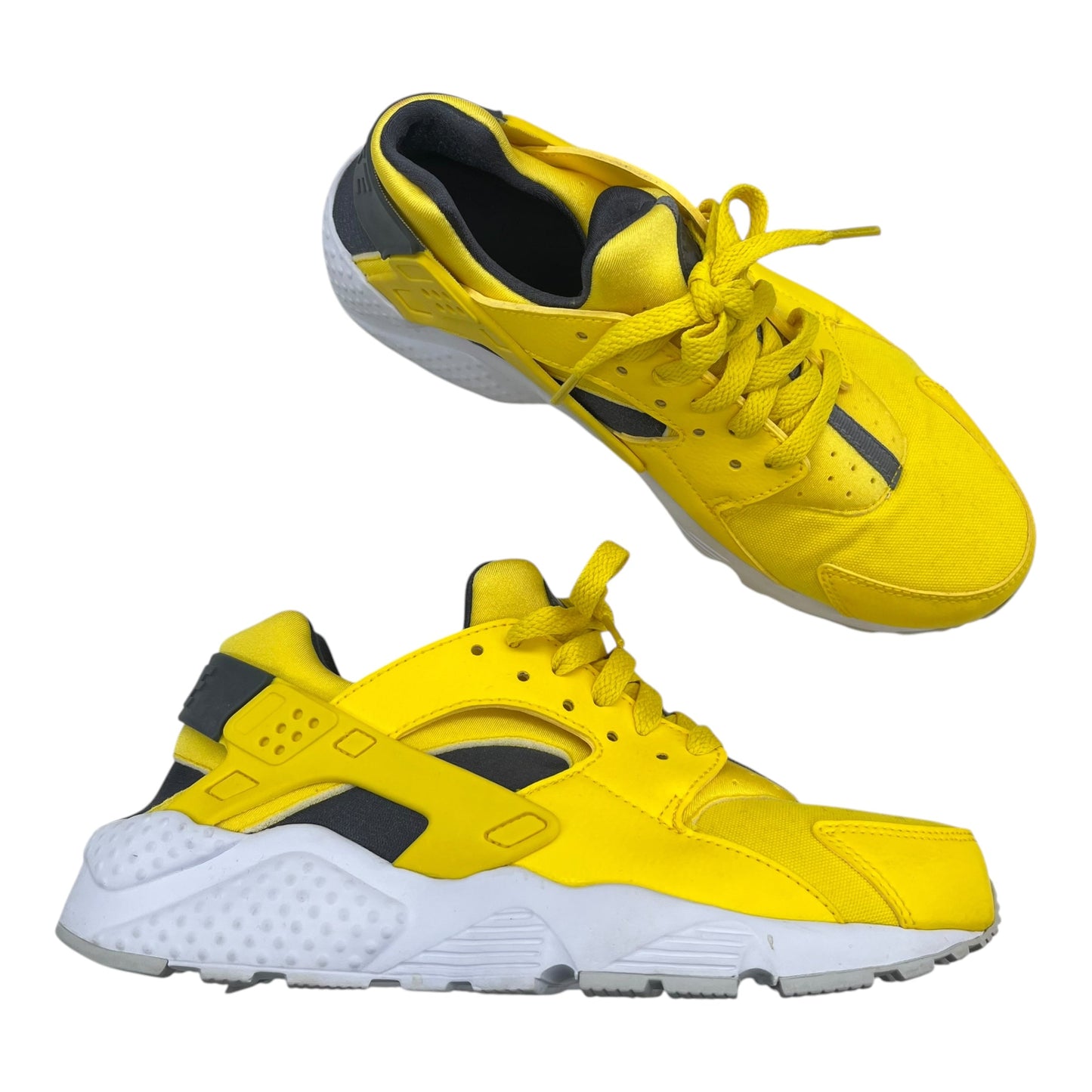 Shoes Sneakers By Nike In Yellow, Size:6.5