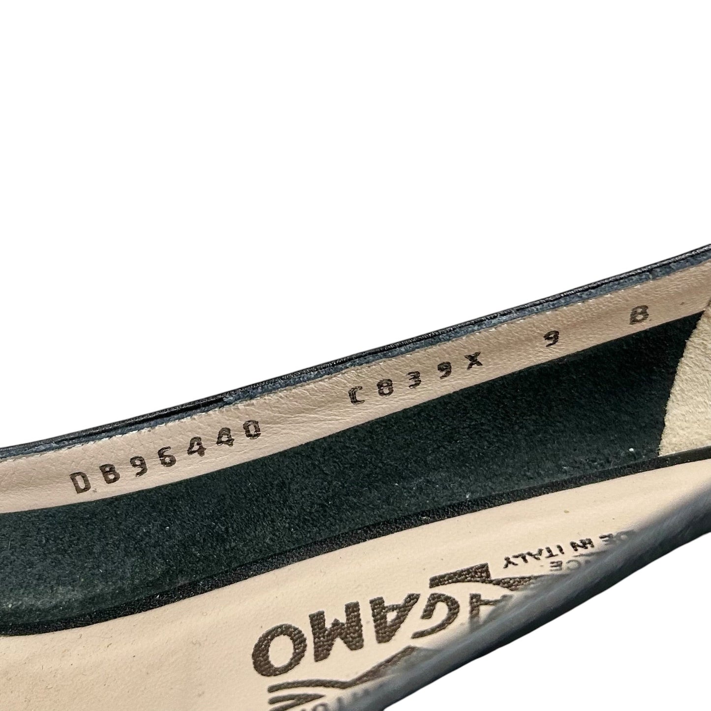 Shoes Luxury Designer By Ferragamo In Black, Size: 9