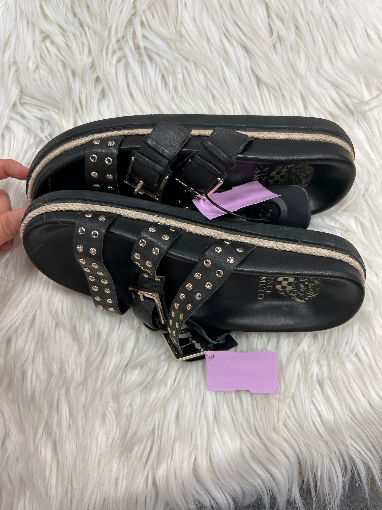 Sandals Flats By Vince Camuto In Black, Size:7.5