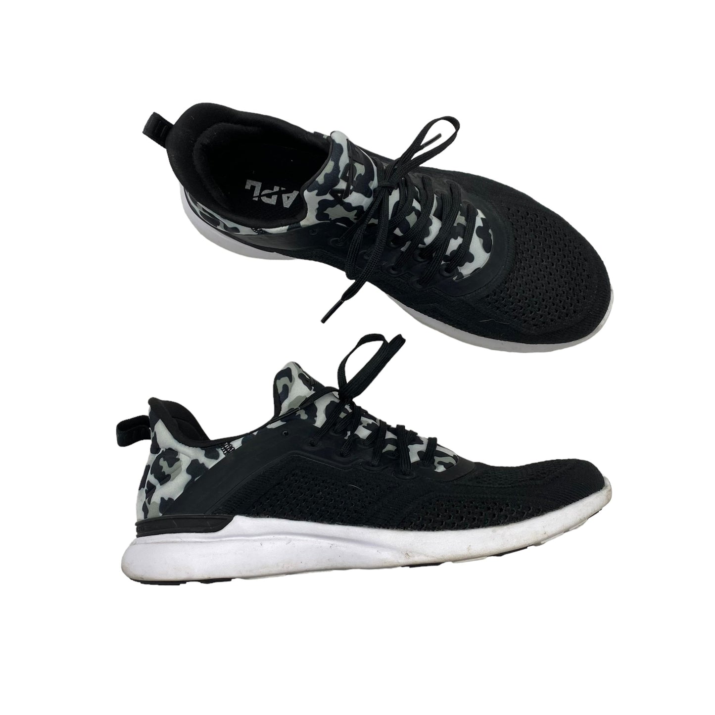 BLACK SHOES ATHLETIC by CLOTHES MENTOR Size:10