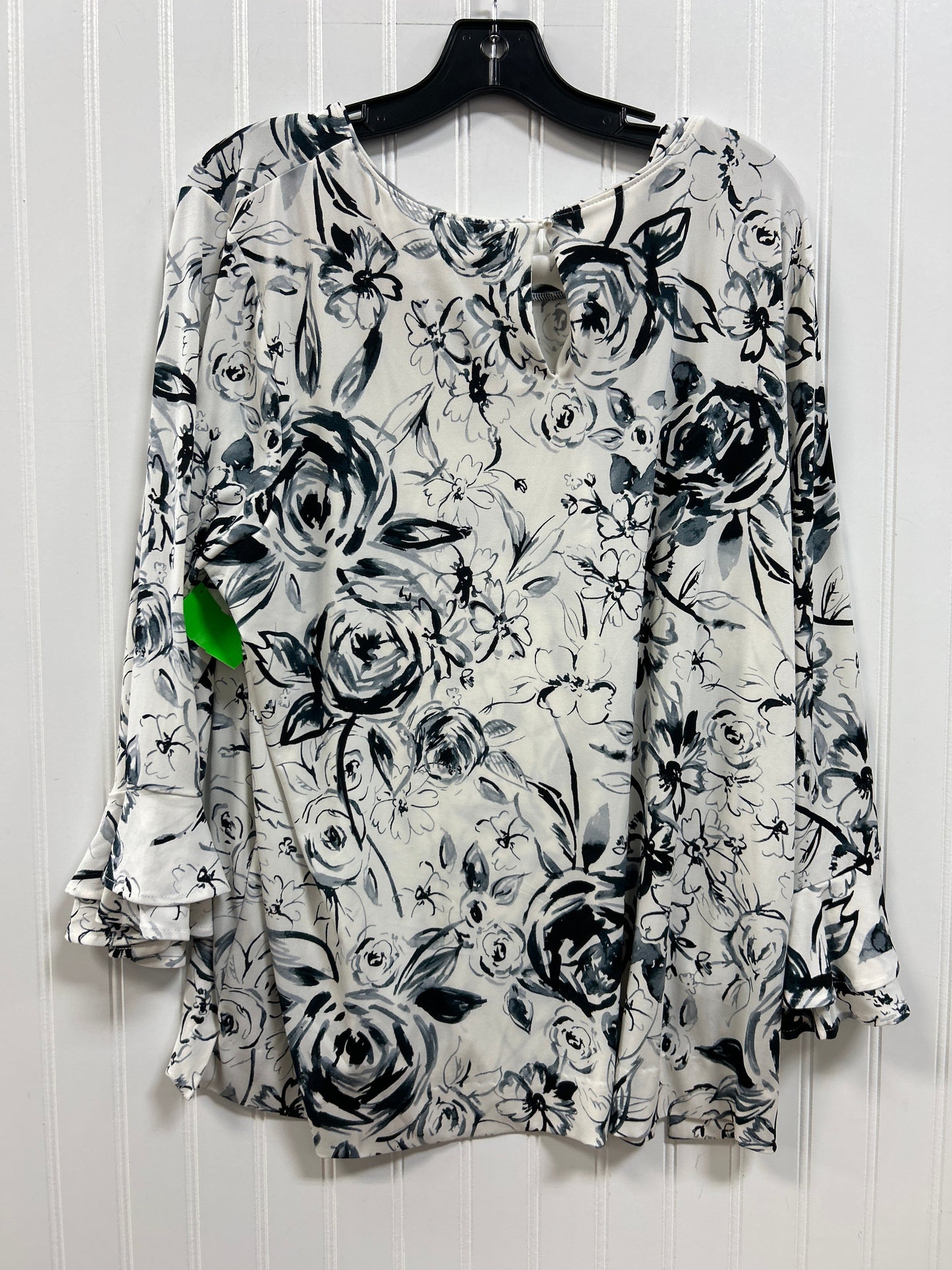 Top Ls By Karl Lagerfeld In Black & White, Size:1X