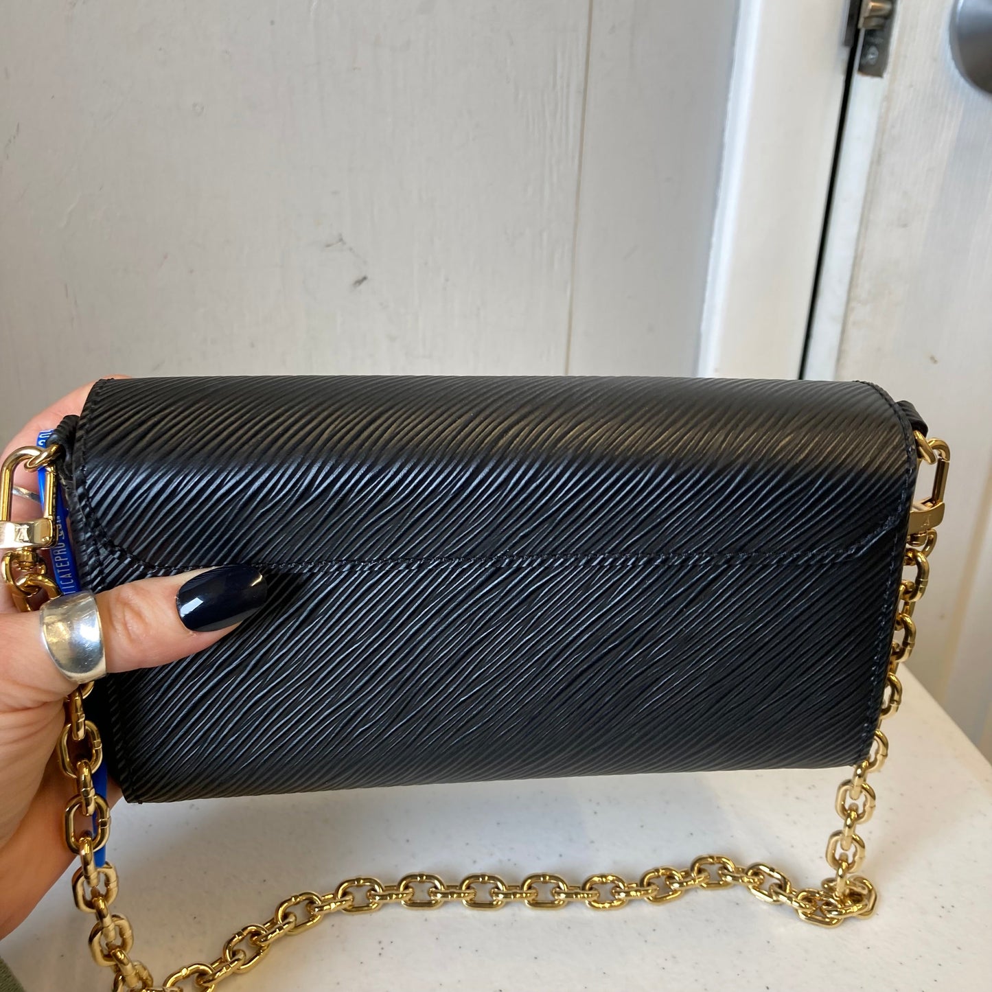 Handbag Luxury Designer By Louis Vuitton In Black, Size:Small