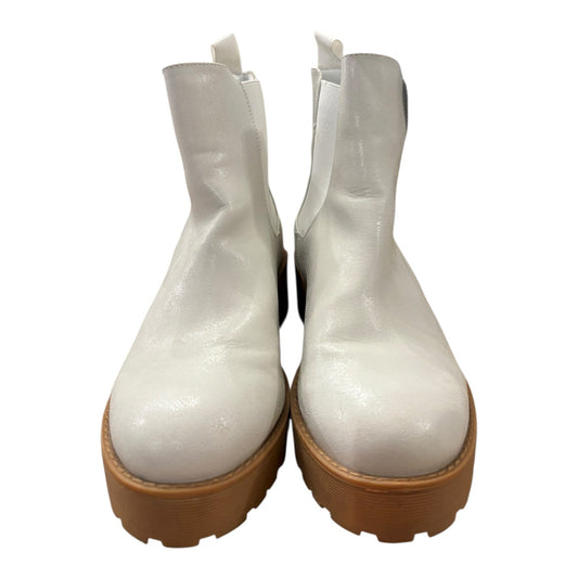 Boots Ankle Heels By Dirty Laundry In Grey, Size:10